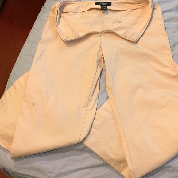 Express vintage stretch zipper front capri’s - Picture 3 of 8